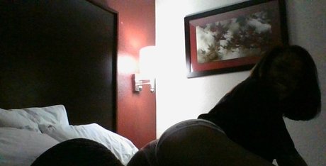 Foto di nudo di fuga di OnlyFans di Siryoga