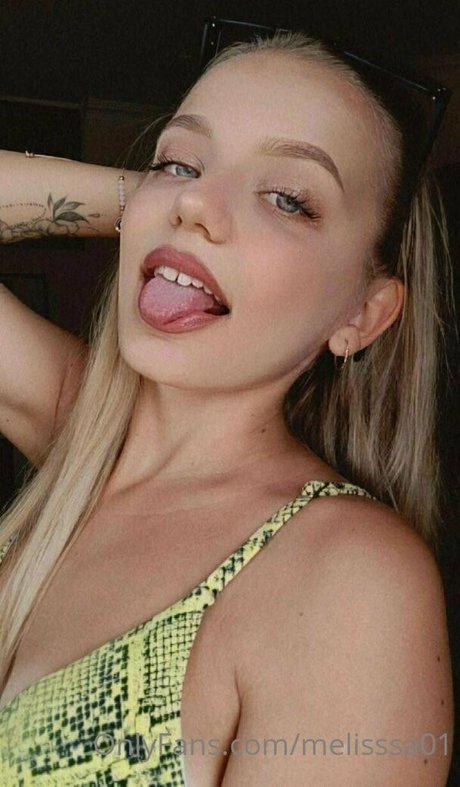 Foto di nudo di fuga di OnlyFans di Melisssa01