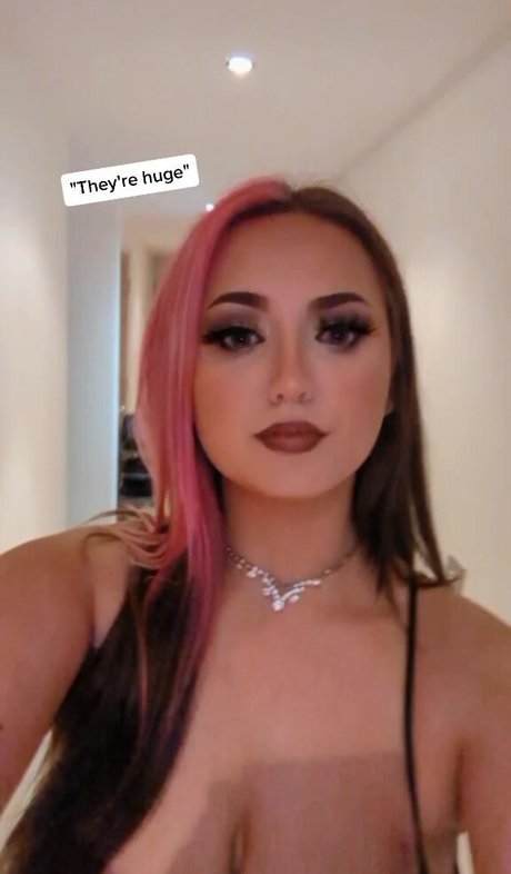 Foto di nudo di fuga di OnlyFans di Scoopy
