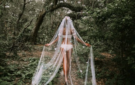Allie Wes