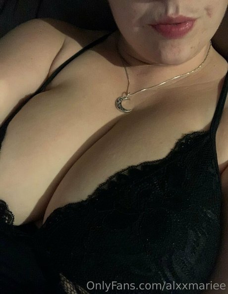 Alxxmariee