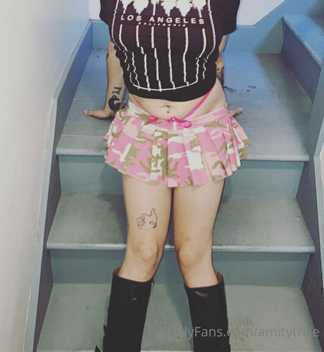 Amythrill