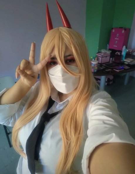 Foto di nudo di fuga di OnlyFans di Laura Pyon