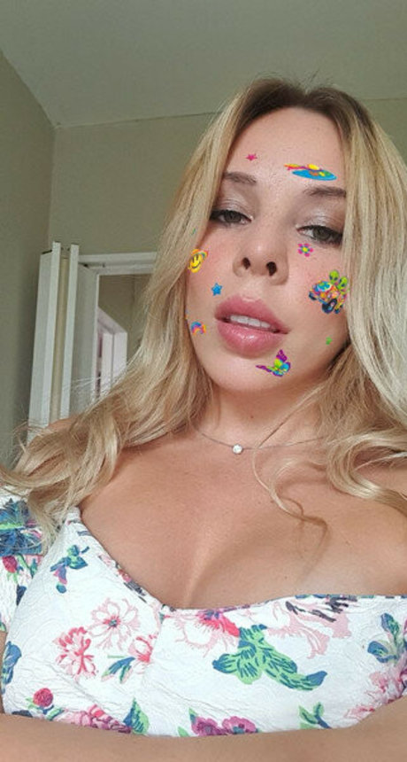 Foto di nudo di fuga di OnlyFans di Smeagollypuff