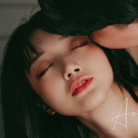 Foto di nudo di fuga di OnlyFans di Aooomi