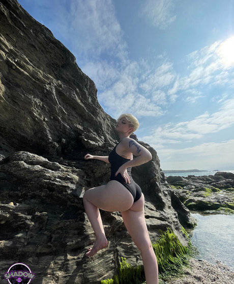 Foto di nudo di fuga di OnlyFans di Egirlshadowx