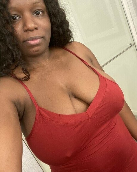 Foto di nudo di fuga di OnlyFans di Thatchocobxtch