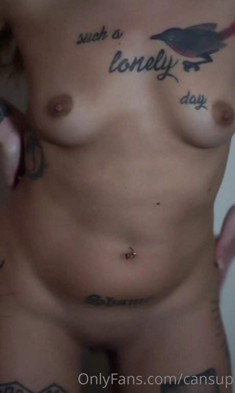 Foto di nudo di fuga di OnlyFans di Cansup