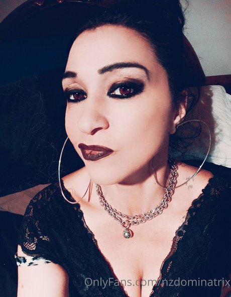 Foto di nudo di fuga di OnlyFans di Nzdominatrix