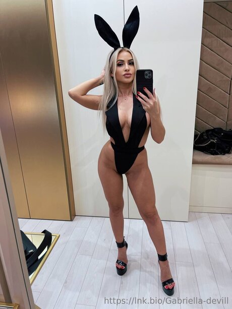 Foto di nudo di fuga di OnlyFans di Yanniralove