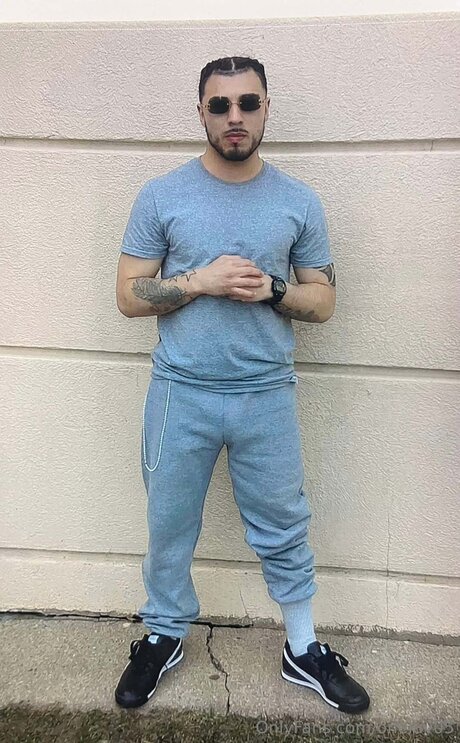 Foto di nudo di fuga di OnlyFans di Oneluv05