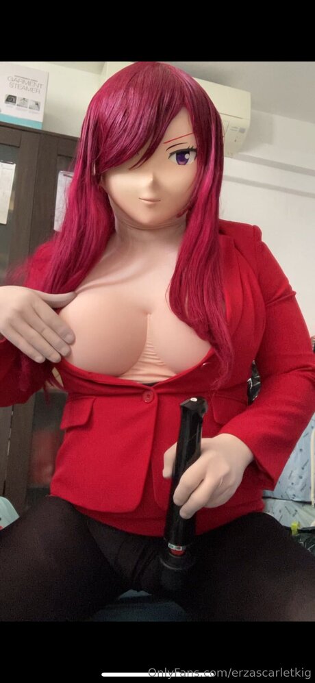 Foto di nudo di fuga di OnlyFans di Erzascarletkig