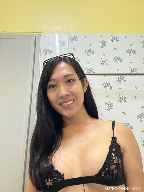 Foto di nudo di fuga di OnlyFans di Annatsfree