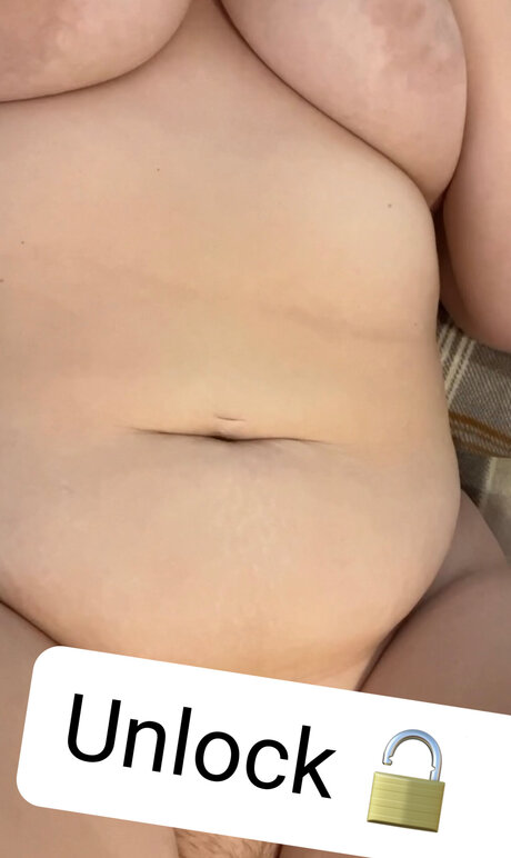 Foto di nudo di fuga di OnlyFans di Aloramaescontentlibrary