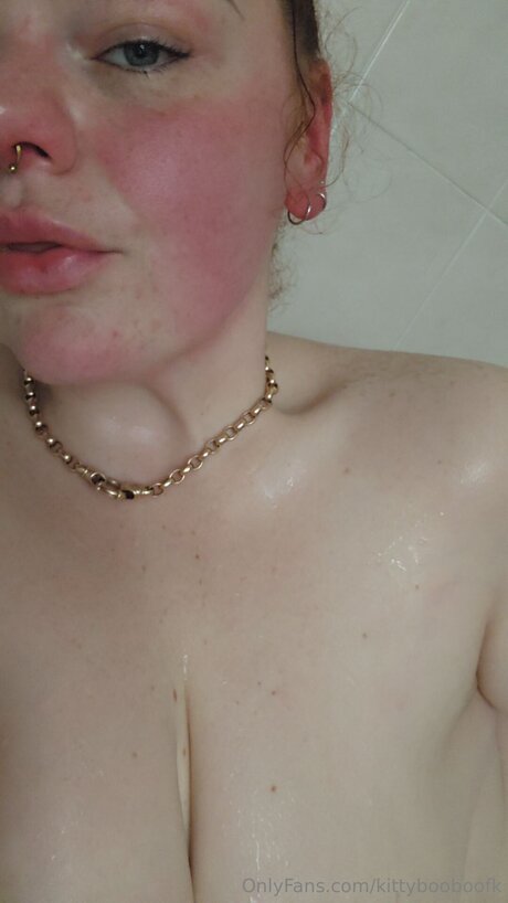 Foto di nudo di fuga di OnlyFans di Kittybooboofk