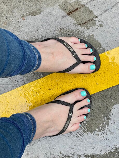 Alexlongtoes
