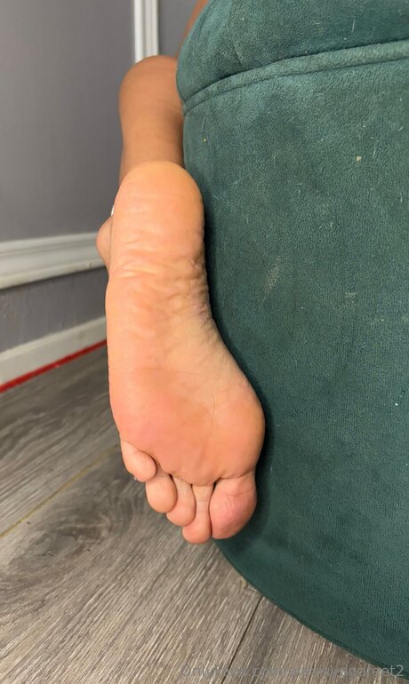 Foto di nudo di fuga di OnlyFans di Alexisyogafeet2