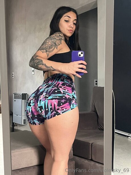 Foto di nudo di fuga di OnlyFans di Violetsky 69