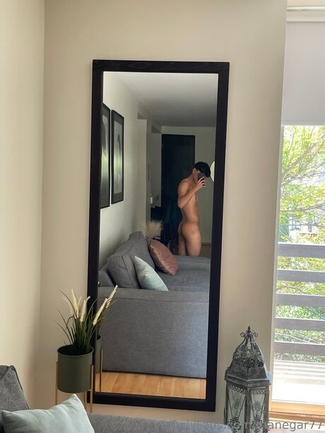 Foto di nudo di fuga di OnlyFans di Manegar77
