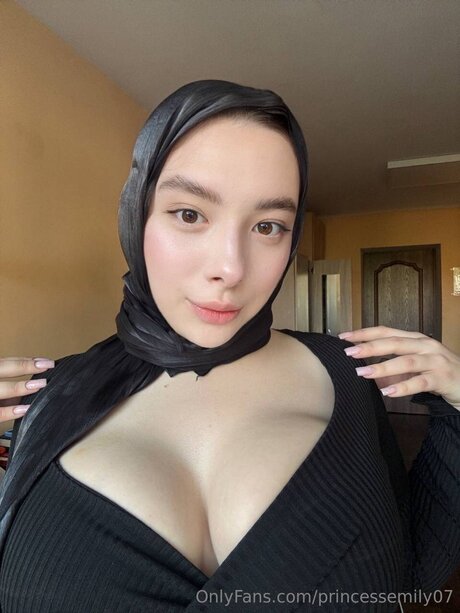 Foto di nudo di fuga di OnlyFans di Princessemily07