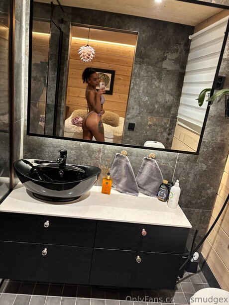 Foto di nudo di fuga di OnlyFans di Ssmudgex