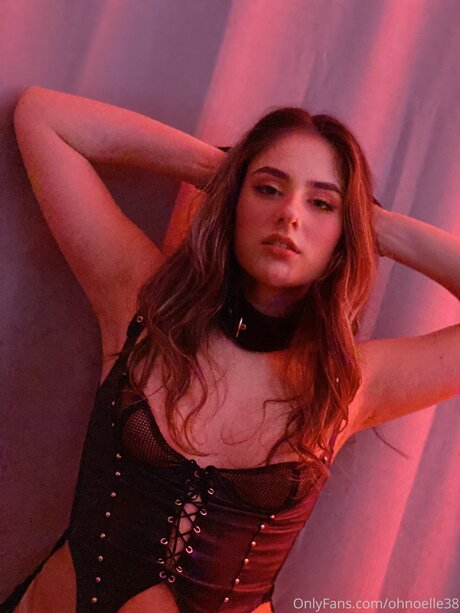Foto di nudo di fuga di OnlyFans di Ohnoelle38