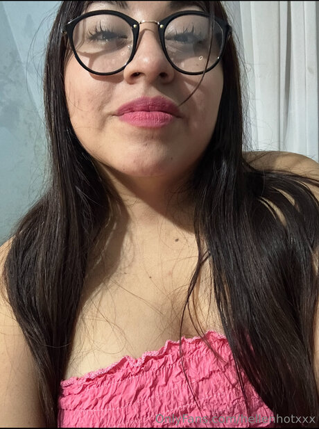Foto di nudo di fuga di OnlyFans di Hellenhotxxx