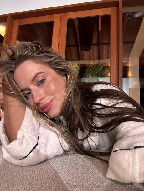 Foto di nudo di fuga di OnlyFans di Rebeccaxwild