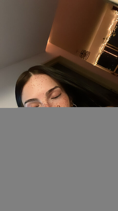 Foto di nudo di fuga di OnlyFans di Lulaluvip