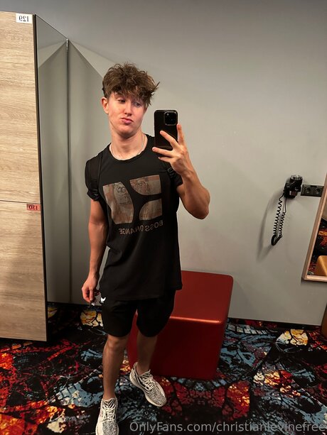 Christianlevine Straight