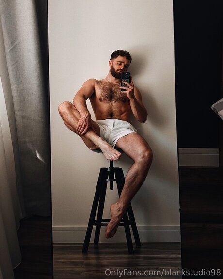 Foto di nudo di fuga di OnlyFans di Blackstudio98