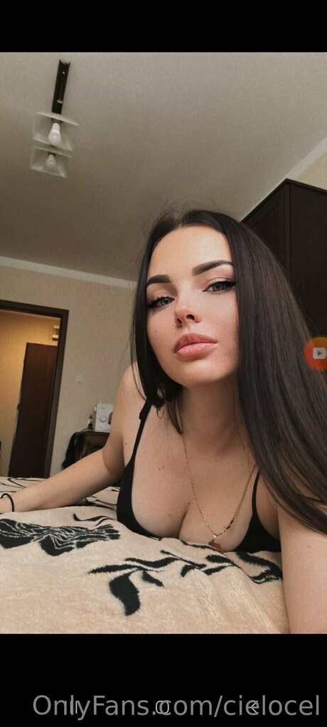 Foto di nudo di fuga di OnlyFans di Cielocel