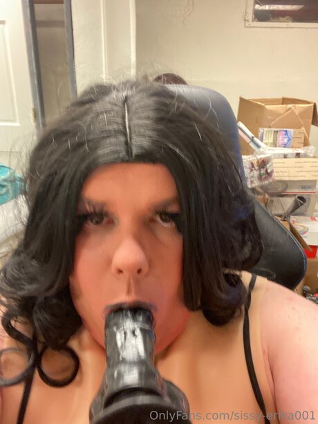 Foto di nudo di fuga di OnlyFans di Sissy Erika001