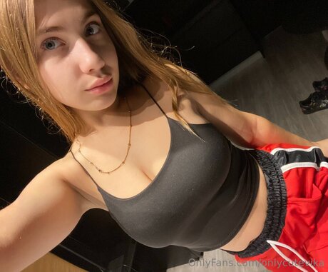 Foto di nudo di fuga di OnlyFans di Onlycutevika