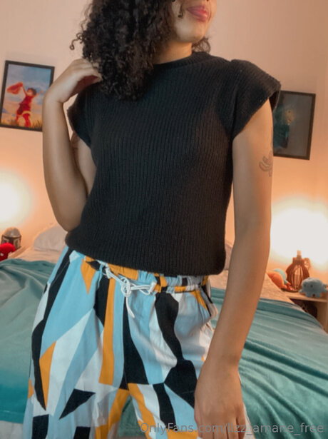 Foto di nudo di fuga di OnlyFans di Lizz Nks