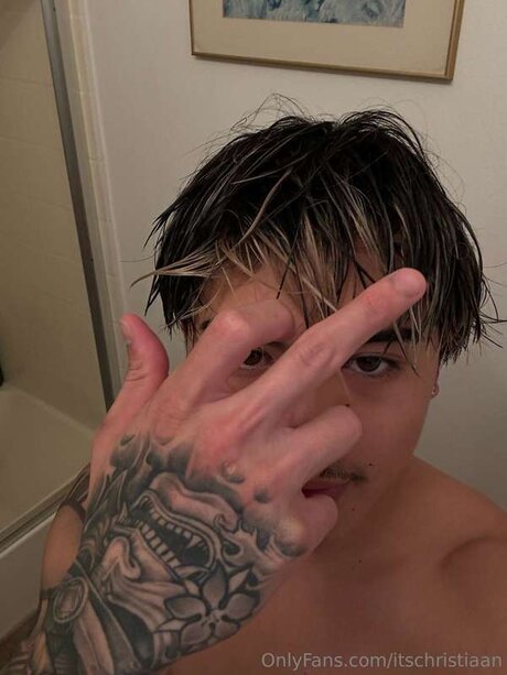 Foto di nudo di fuga di OnlyFans di Itschristiaan