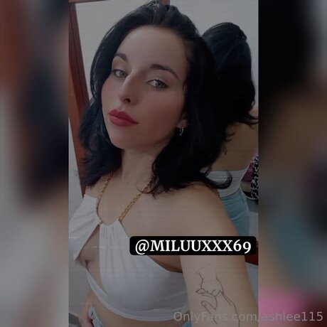 Foto di nudo di fuga di OnlyFans di Ashlee115