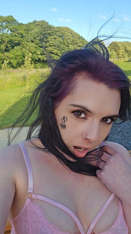 Foto di nudo di fuga di OnlyFans di Mfnprincess