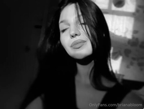 Foto di nudo di fuga di OnlyFans di Brianabloom