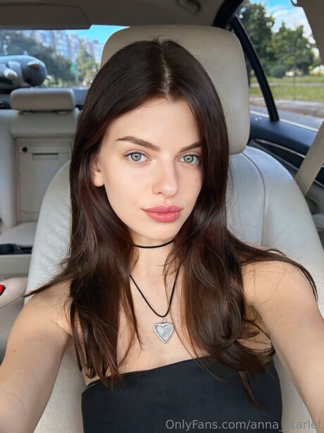 Anna Starlet