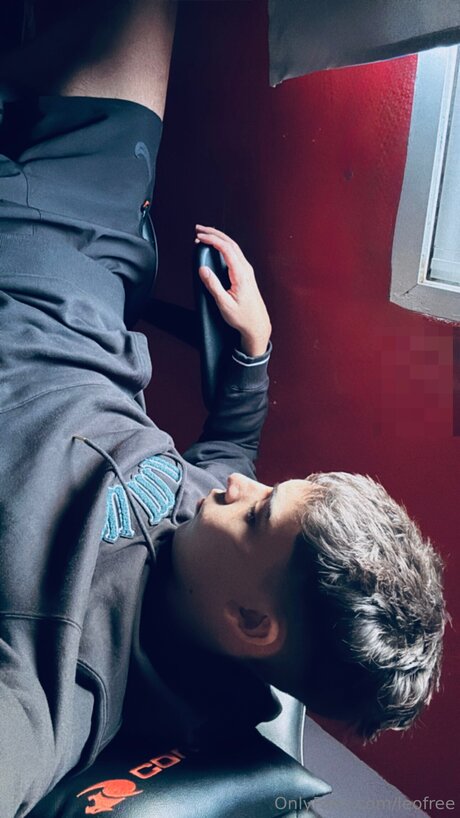 Foto di nudo di fuga di OnlyFans di Leofree