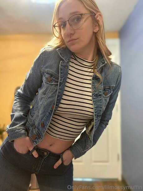 Foto di nudo di fuga di OnlyFans di Lilmossymuffn