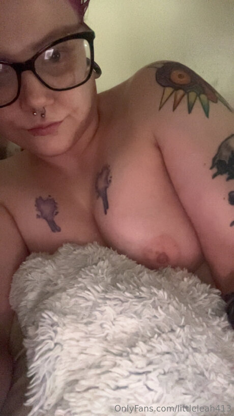 Foto di nudo di fuga di OnlyFans di Littleleah413