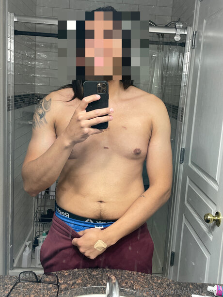 Foto di nudo di fuga di OnlyFans di Noctisero