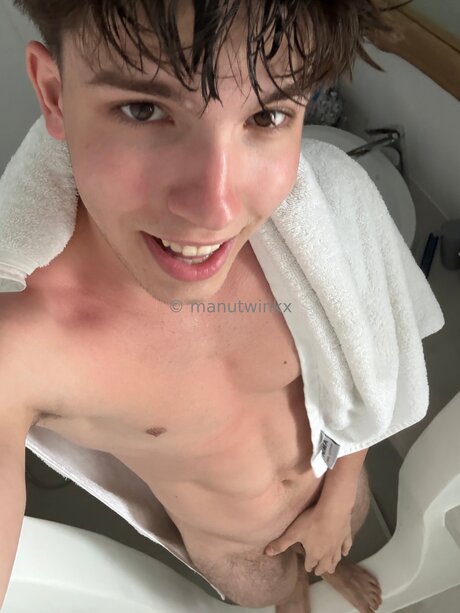 Foto di nudo di fuga di OnlyFans di Its Leonardo