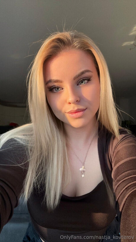 Foto di nudo di fuga di OnlyFans di Nastja Kovterov