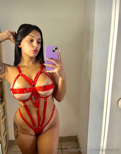 Foto di nudo di fuga di OnlyFans di Luamoret