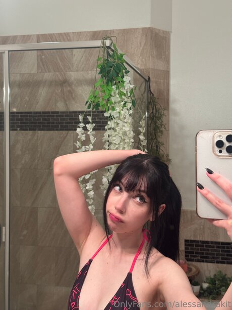 Foto di nudo di fuga di OnlyFans di Alessandrakit