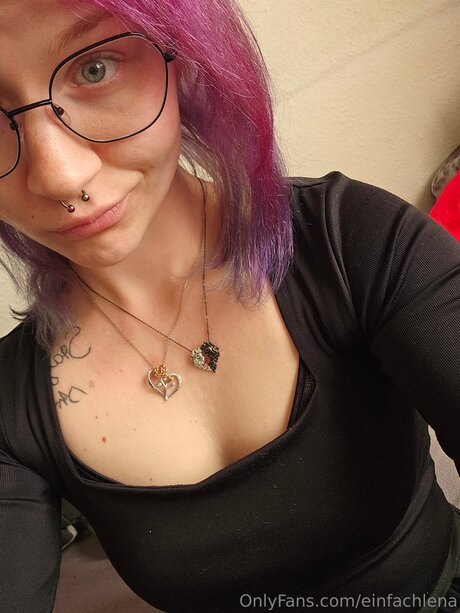 Foto di nudo di fuga di OnlyFans di Einfachlena