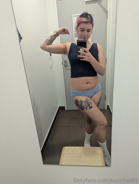 Foto di nudo di fuga di OnlyFans di Kurichan01